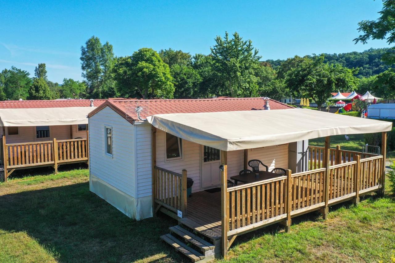 Camping Du Lac Foix Luaran gambar