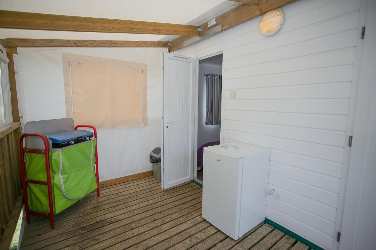 Camping Du Lac Foix Luaran gambar